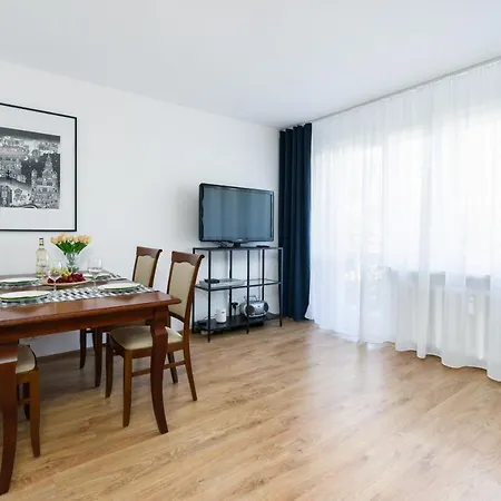 Dreamy Winiary Estate By Renters Poznan