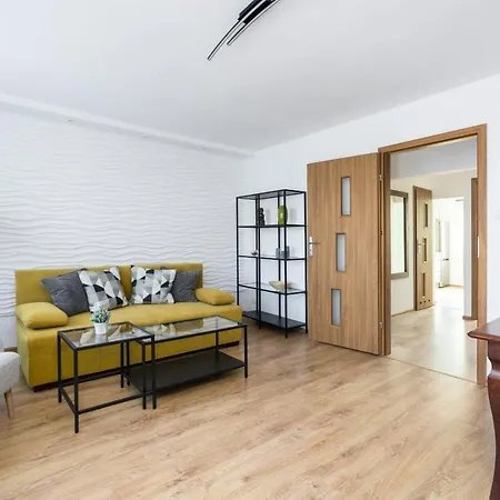 Dreamy Winiary Estate By Renters Daire