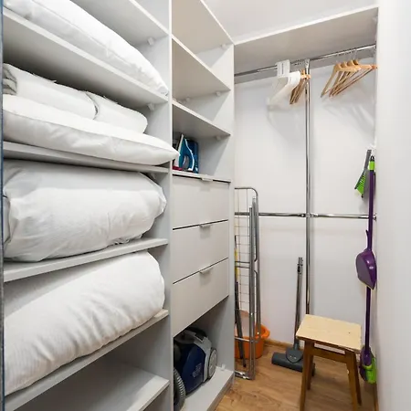 Dreamy Winiary Estate By Renters * Poznan