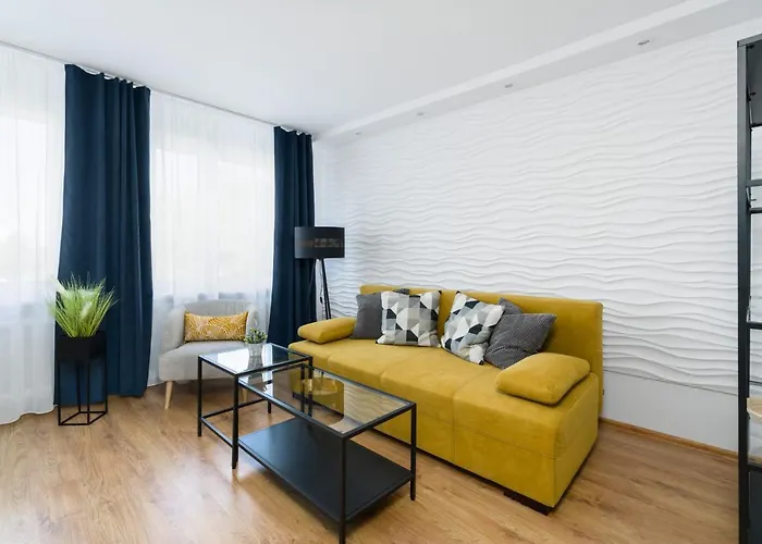 Dreamy Winiary Estate By Renters Daire *